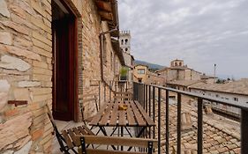 Casa Jasmine Con Balcone Panoramico E Super Centrale