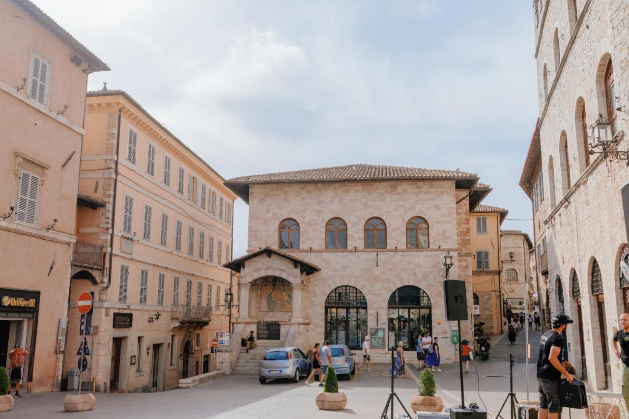 Casa Jasmine Con Balcone Panoramico E Super Centrale Assisi Esterno foto